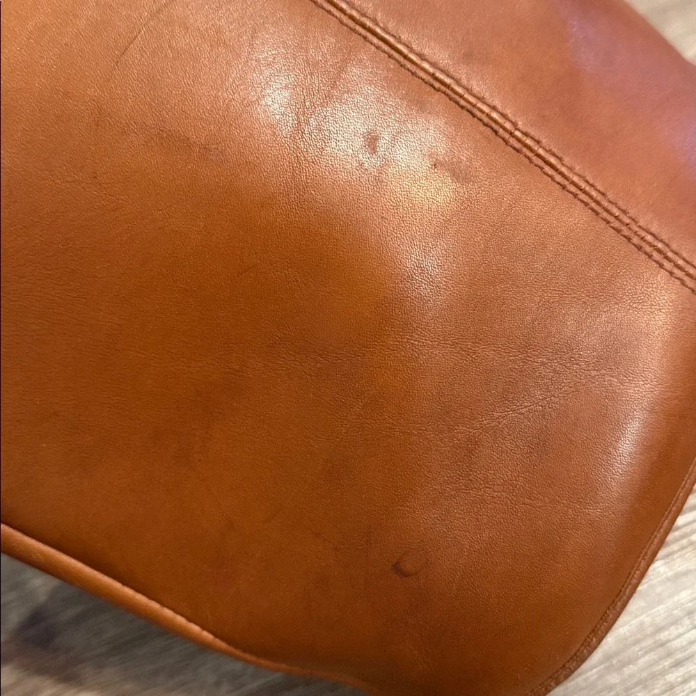 Vintage Etienne Aigner Brown Leather Crossbody Bag - Picture 5 of 15